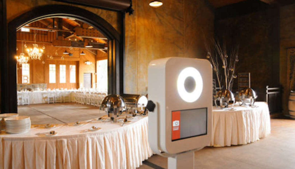 open style photo booth