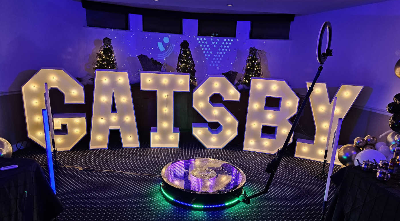 360 photo booth at a Sweet 16 party in NJ