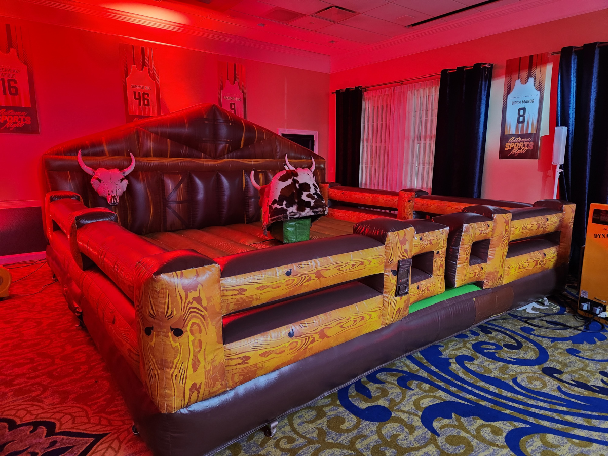 mechanical-bull-interactive-game-rental